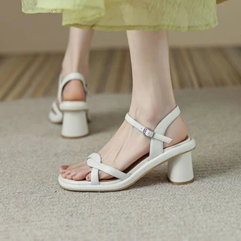 2023 uus Suvine Naiste Sandaalid ring Varba Paksu Square kanna Pannal Rihma Avatud Varvas Naised sandaalid Mood Elegantne Hubane sandaalid
